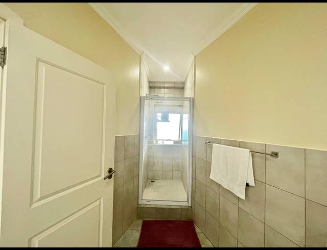 3 BEDROOM APARTMENT TO LET IN WESTBROOK